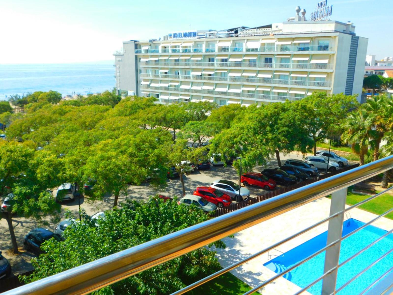 Apartment Gmid Immo A221 Atico Duplex Con Piscina, Terraza Y Parking En Primera Linea De Mar